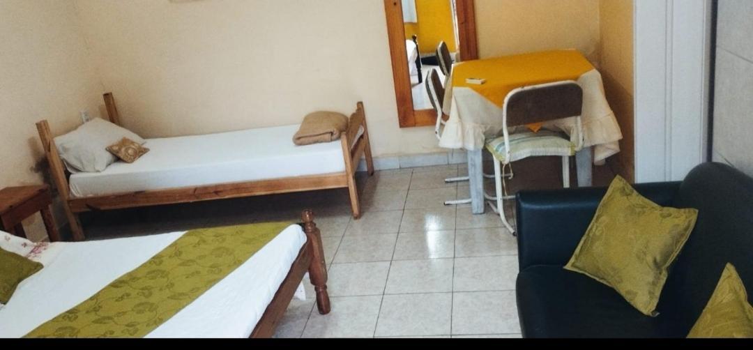Hostel Damaris Puerto Iguazú Camera foto